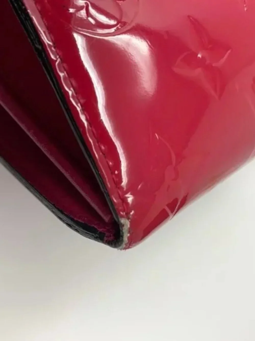 Louis Vuitton Monogram Vernis pink wallet